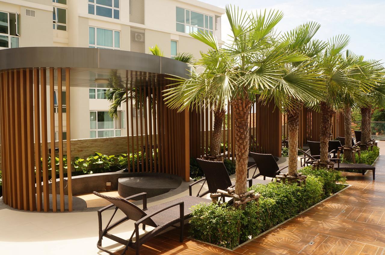 Stylish Studio In Peak Towers Pattaya Exterior foto